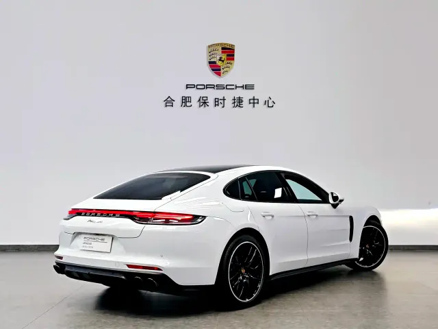 Porsche Panamera — Фото автомобиля 6