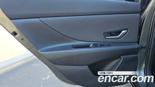 Hyundai Avante CN7 — Фото автомобиля 14