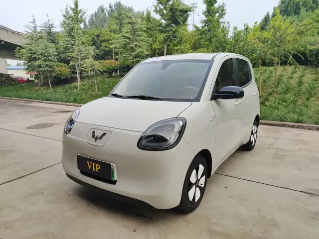 Фотография автомобиля — Wuling Hongguang Mini EV
