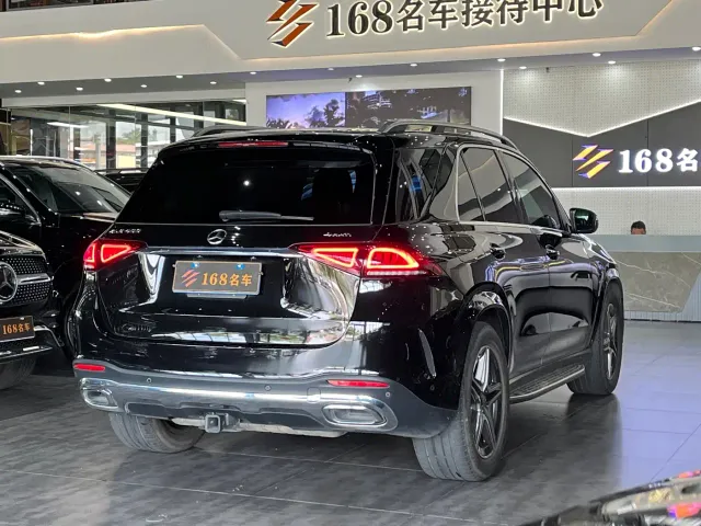 Mercedes-Benz GLE-Class — Фото автомобиля 4