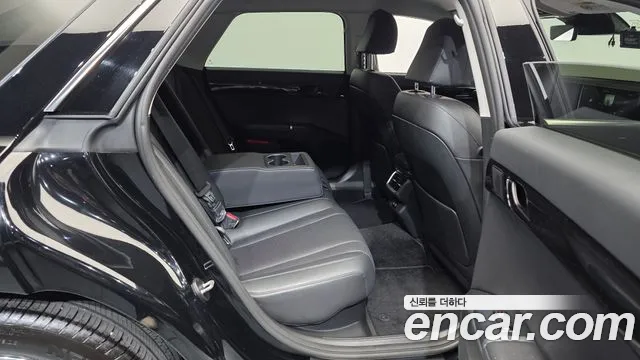 Hyundai Grandeur GN7 — Фото автомобиля 12