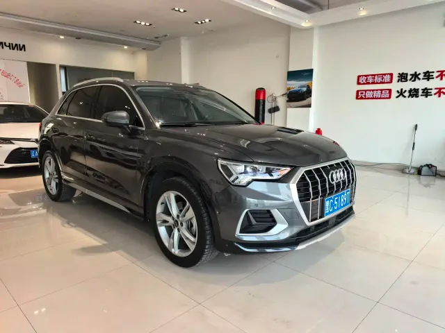 Audi Q3 — Фото автомобиля 3