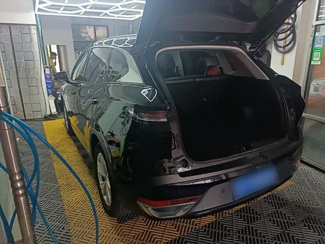 Bestune T90 — Фото автомобиля 4