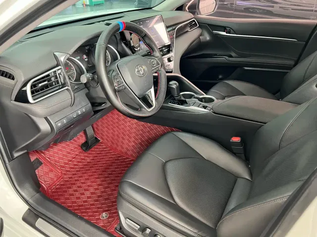 Toyota Camry — Фото автомобиля 4