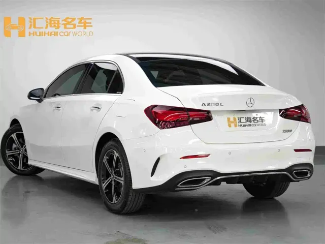 Mercedes-Benz A-Class — Фото автомобиля 4