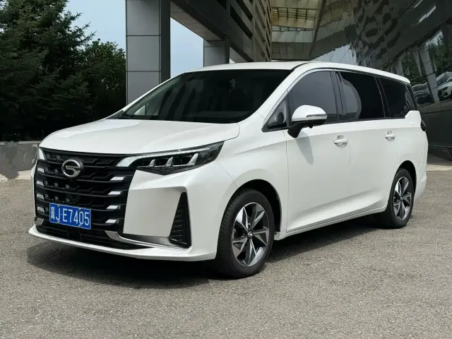 Фотография автомобиля — GAC Trumpchi M6