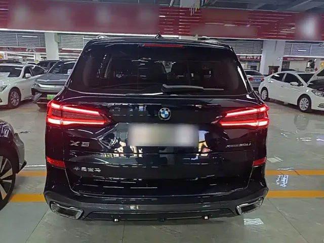 BMW X5 — Фото автомобиля 5