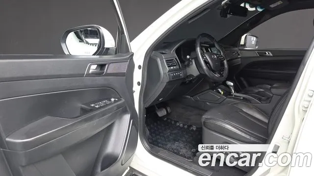 KG_Mobility_Ssangyong Rexton — Фото автомобиля 10