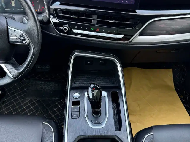 Haval H6 — Фото автомобиля 14