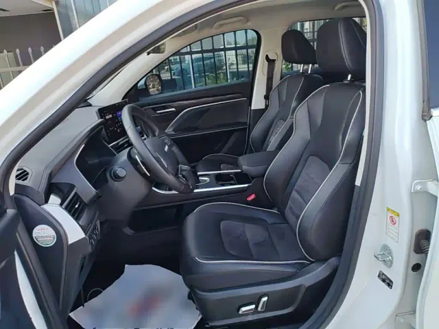 Haval H6 — Фото автомобиля 14