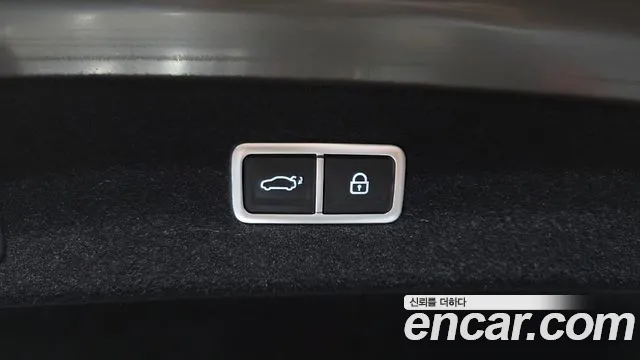 Genesis G90 RS4 — Фото автомобиля 26