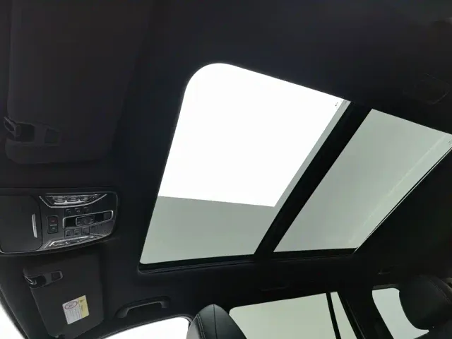 GAC Trumpchi GS8 — Фото автомобиля 14