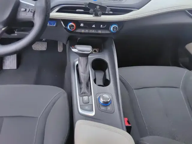 Buick Velite 6 — Фото автомобиля 16