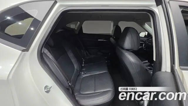 Kia Seltos Seltos Бензин 1.6 Turbo 4WD — Фото автомобиля 19