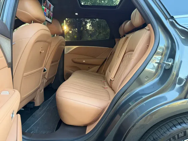 Dongfeng Aeolus L8 — Фото автомобиля 14