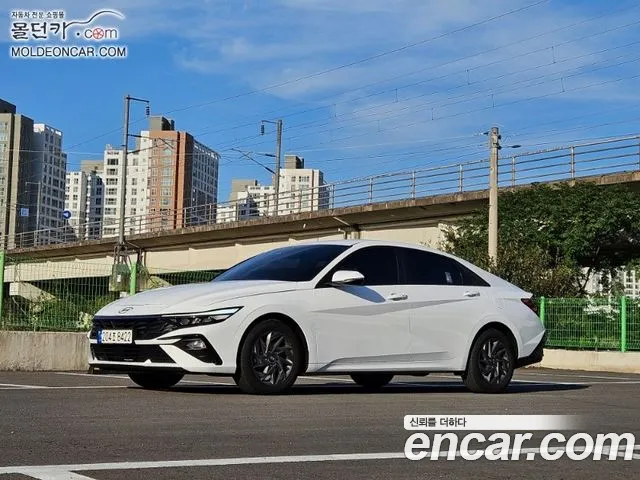 Фотография автомобиля — Hyundai Avante
