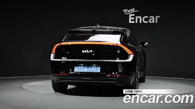 Kia EV6 — Фото автомобиля 3