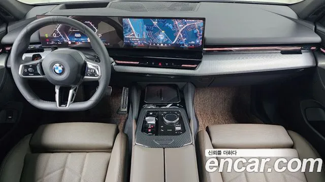 BMW 5-Series 5 серия (G60) 523d M Sport — Фото автомобиля 4