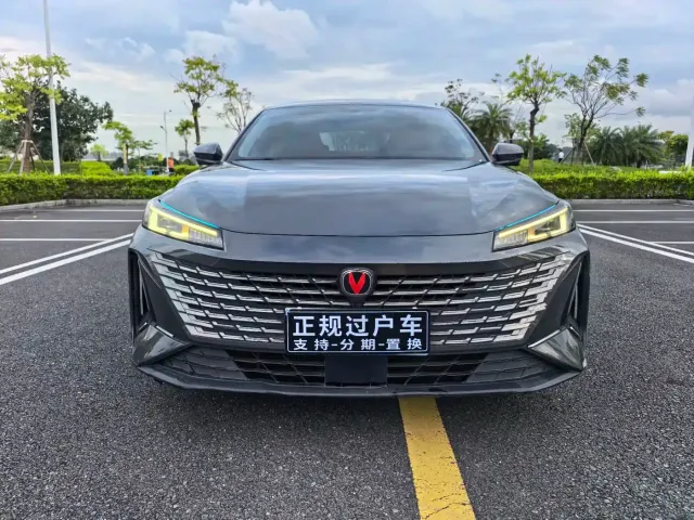 Changan Lamore — Фото автомобиля 2