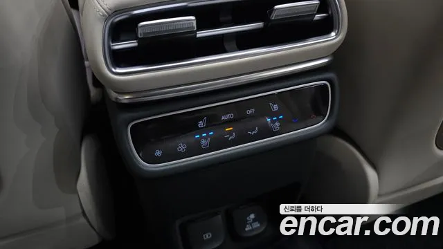 Genesis GV80 — Фото автомобиля 18