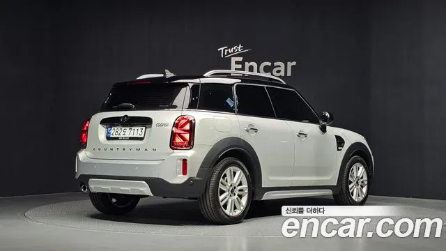 MINI Countryman — Фото автомобиля 2