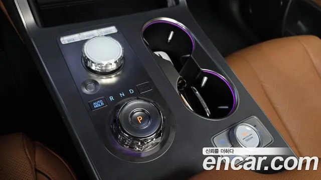 Genesis GV80 — Фото автомобиля 12