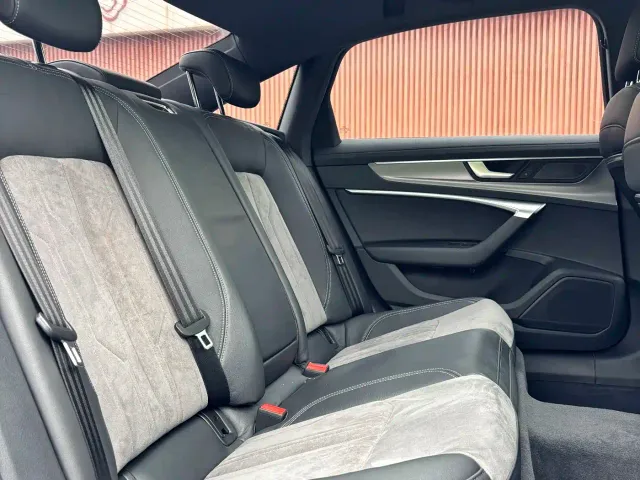 Audi A6L — Фото автомобиля 14