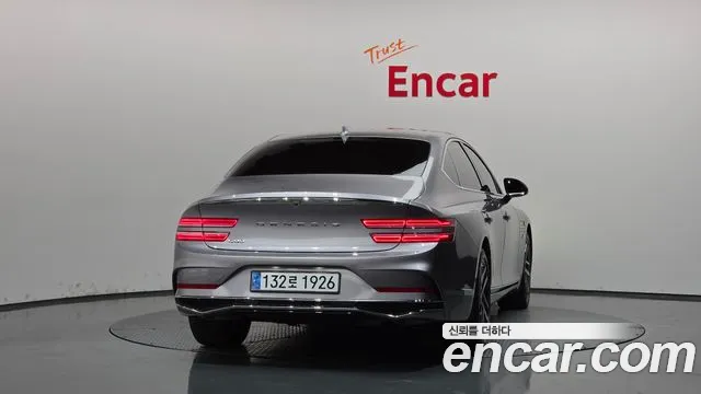 Genesis G80 RG3 — Фото автомобиля 4