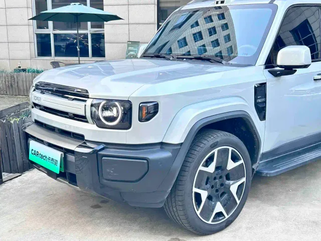 iCAR V27 — Фото автомобиля 3