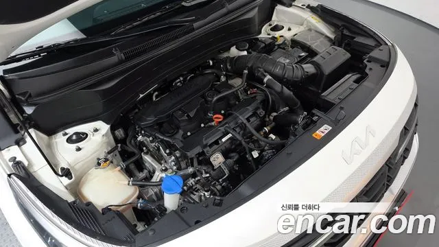 Kia Seltos — Фото автомобиля 9