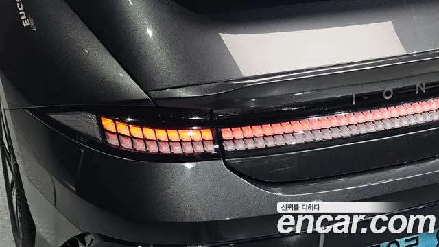 Hyundai Ioniq 6 — Фото автомобиля 8