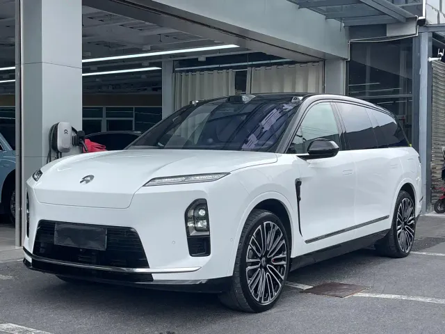 Фотография автомобиля — Nio ES8
