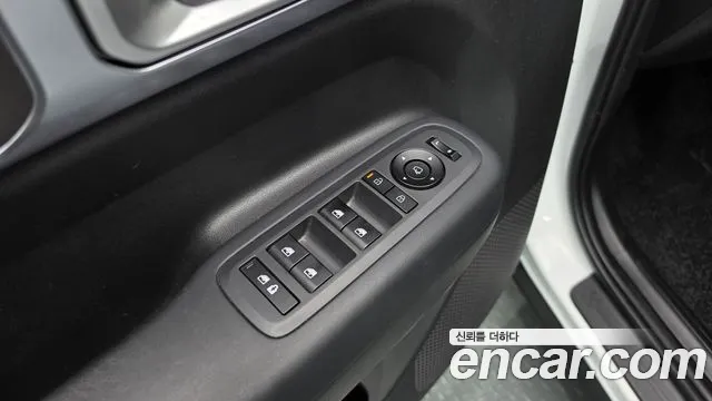 Hyundai Santafe — Фото автомобиля 20