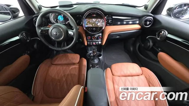 MINI Cooper — Фото автомобиля 7