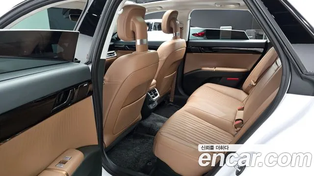 Hyundai Grandeur GN7 — Фото автомобиля 17