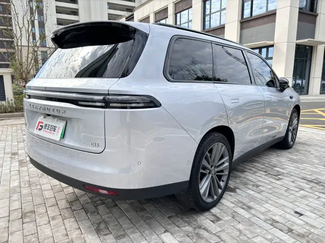 Leapmotor C16 — Фото автомобиля 30