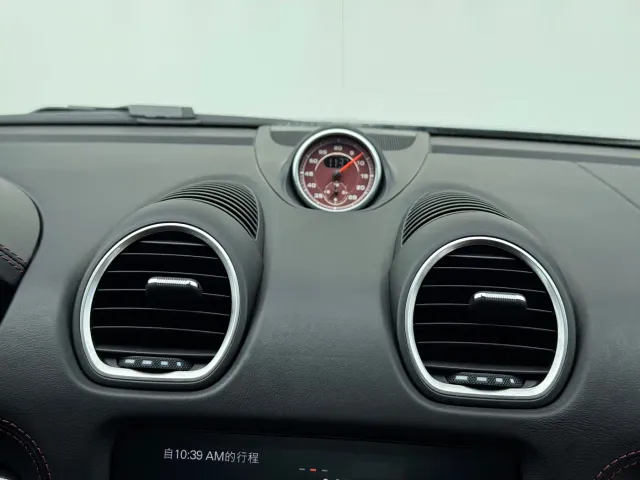 Porsche 718 — Фото автомобиля 11