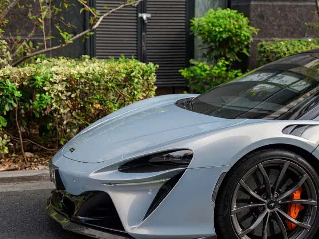 McLaren Artura — Фото автомобиля 3