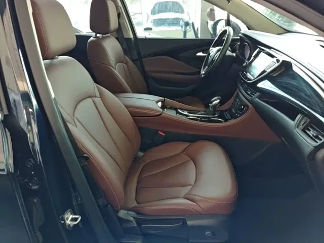 Buick Envision Plus — Фото автомобиля 24