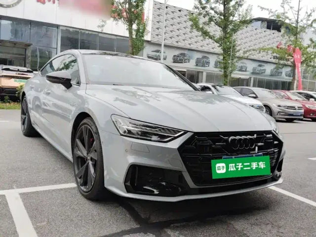 Audi A7L — Фото автомобиля 21