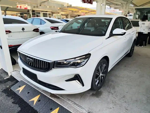 Фотография автомобиля — Geely Emgrand