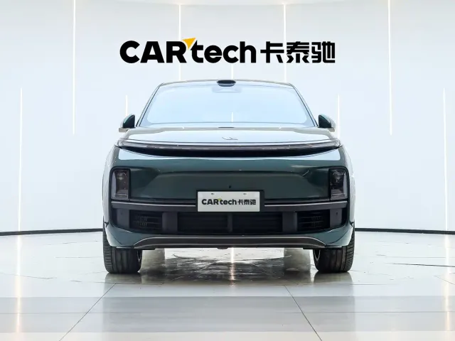 Li Auto L9 — Фото автомобиля 9