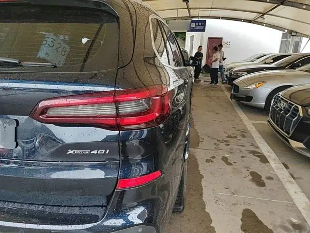BMW X5 — Фото автомобиля 7