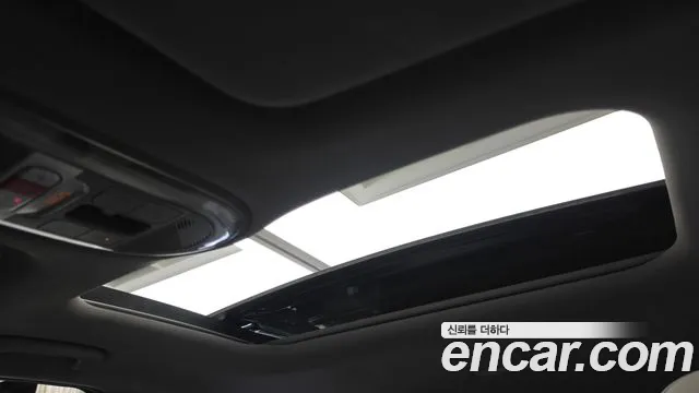 Hyundai Ioniq 6 — Фото автомобиля 24