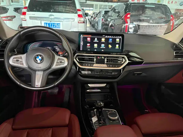 BMW X3 — Фото автомобиля 9