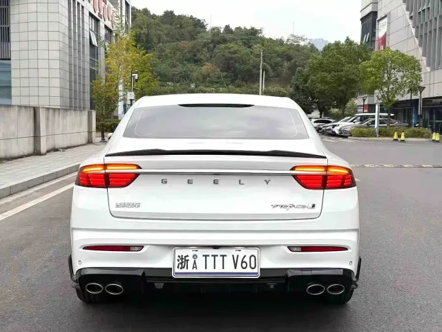 Geely Xingrui — Фото автомобиля 13