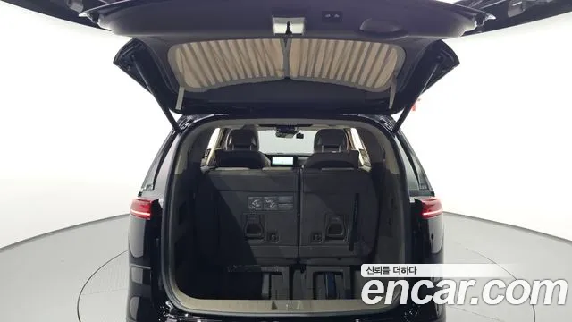 Kia Canival Carnival 4 поколение Бензин 7 мест Hi-Limousine — Фото автомобиля 20
