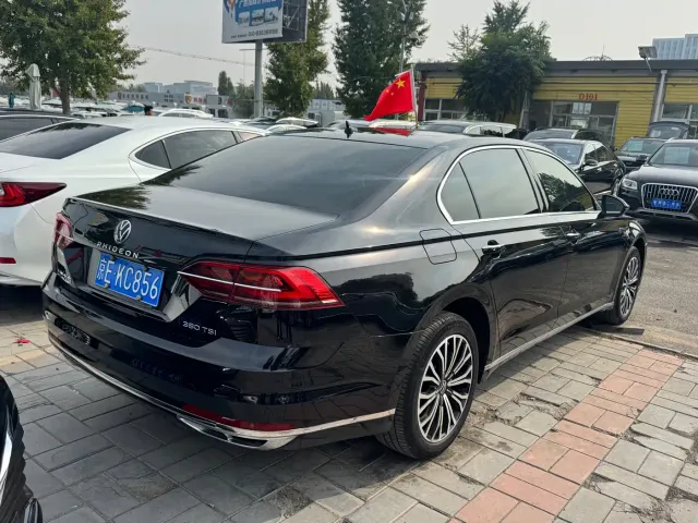Volkswagen Phideon — Фото автомобиля 16