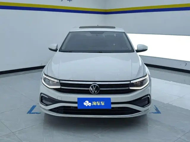 Volkswagen Bora — Фото автомобиля 2