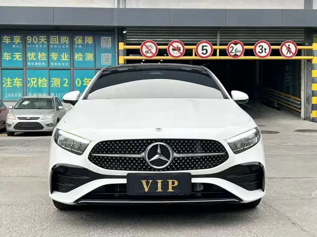 Mercedes-Benz A-Class — Фото автомобиля 2
